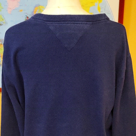 Tommy Hilfiger Signature V Neck men's Long sleeves Sweater, medium, navy blue - Picture 8 of 13